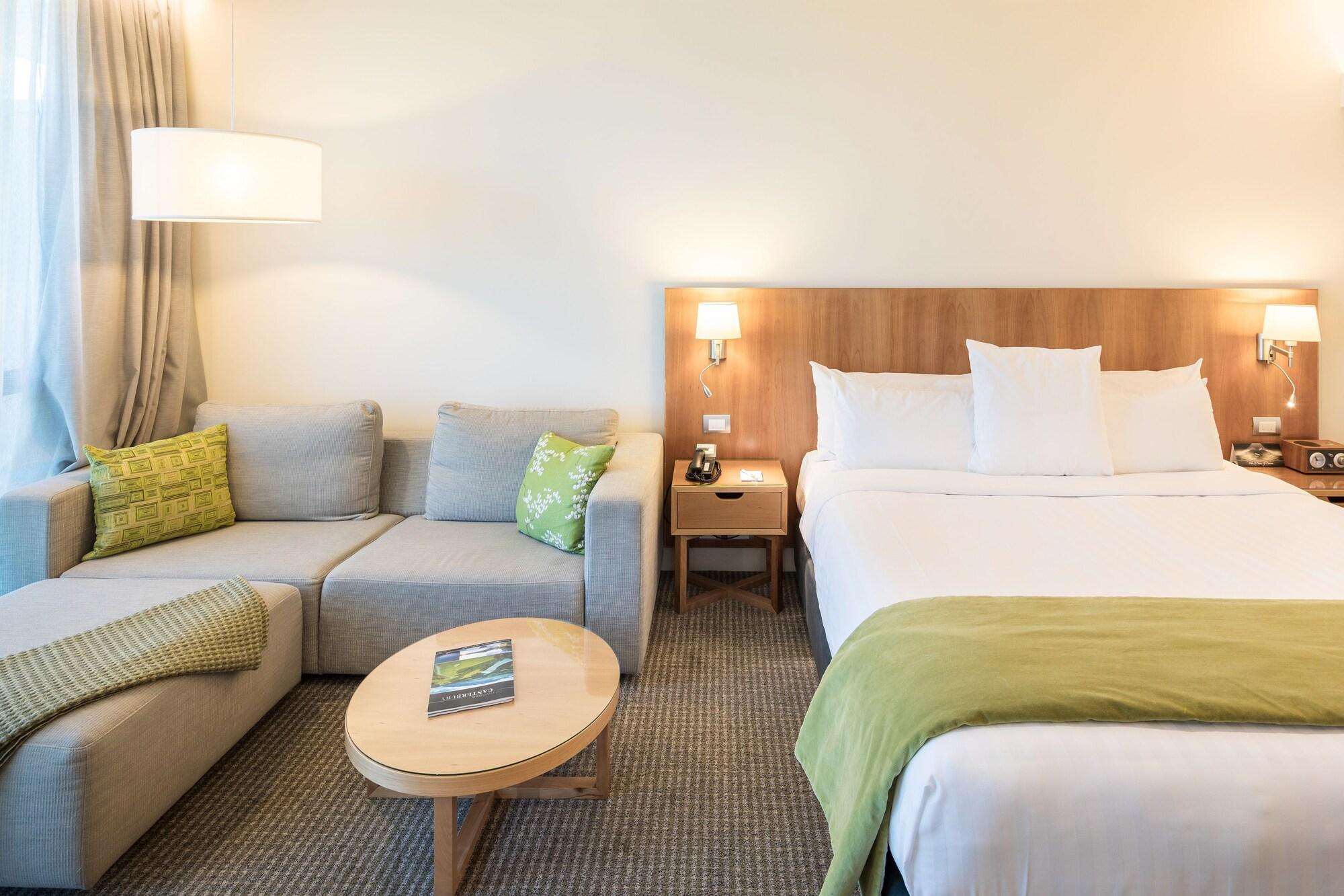 Commodore Airport Hotel Крайстчёрч Экстерьер фото